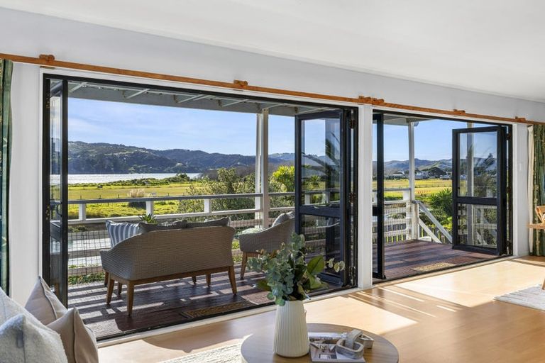 Photo of property in 7 Nihinihi Avenue, Raglan, 3225