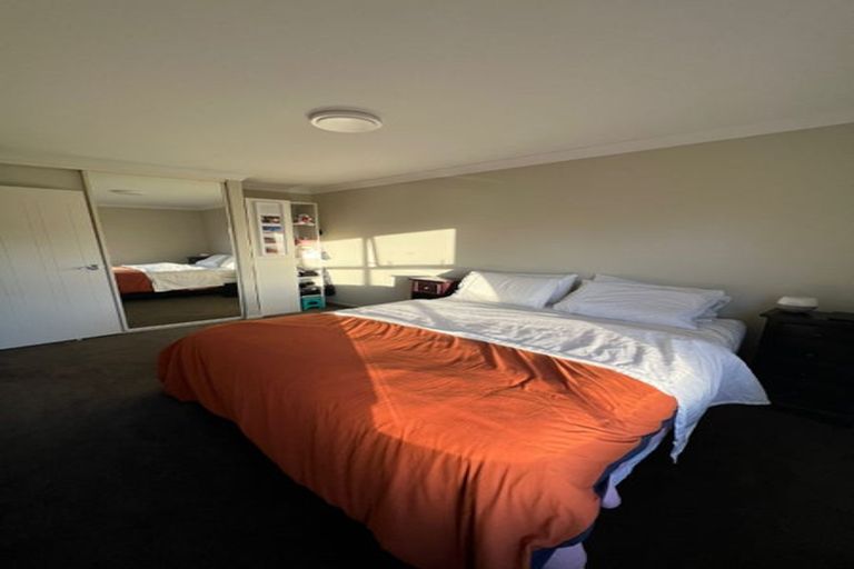 Photo of property in 2 Breton Close, Northwood, Christchurch, 8051