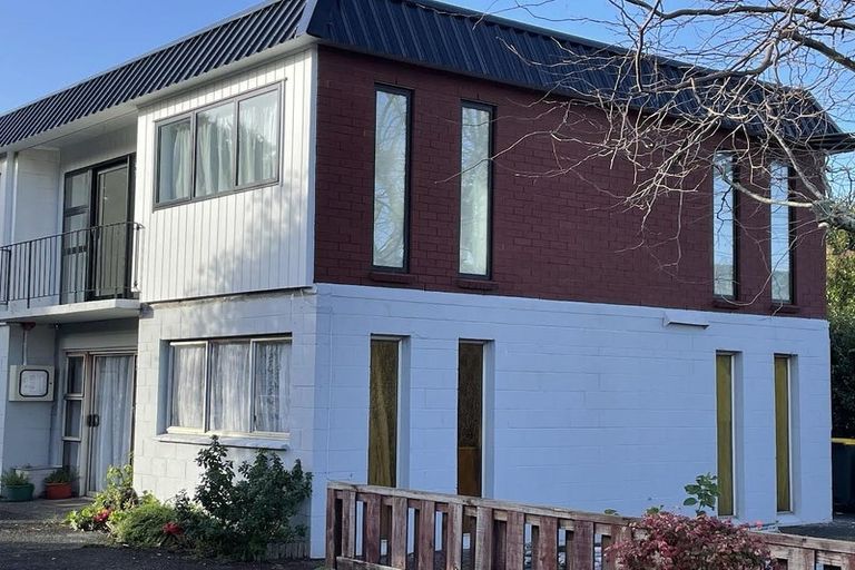 Photo of property in 4/767 Beach Road, Browns Bay, Auckland, 0630