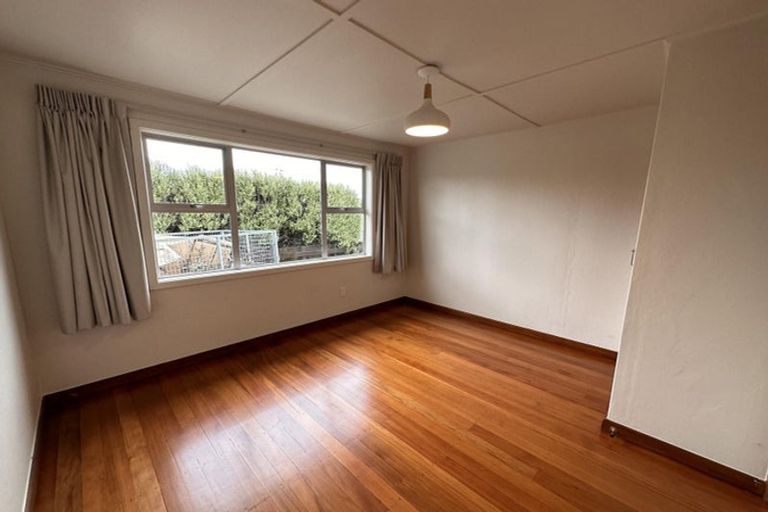 Photo of property in 1b Yeo Place, Taradale, Napier, 4112