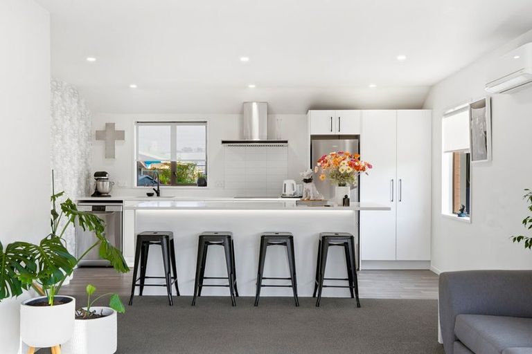 Photo of property in 38 Bay View Road, South Dunedin, Dunedin, 9012