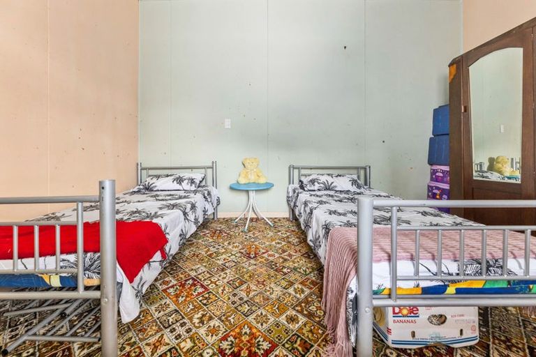 Photo of property in 8 Takamatua Valley Road, Takamatua, Akaroa, 7581