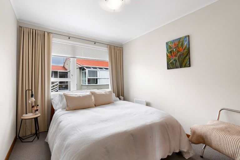 Photo of property in 3/87 Brougham Street, New Plymouth, 4310