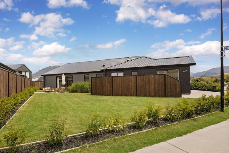 Photo of property in 89 Muster Road, Jacks Point, 9371