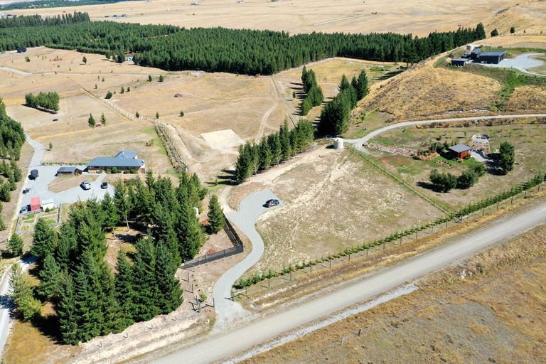 Photo of property in 91 Ben Ohau Road, Ben Ohau, Twizel, 7999