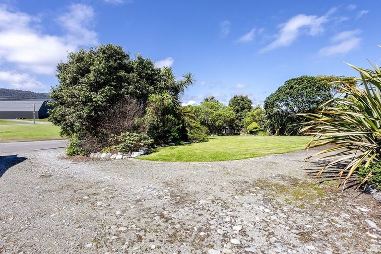 Photo of property in 87 Blake Street, Blaketown, Greymouth, 7805