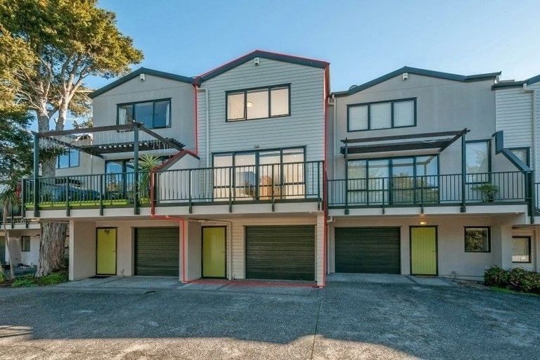 Photo of property in 41/8 Flynn Street, Birkdale, Auckland, 0626