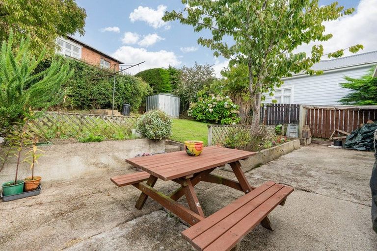 Photo of property in 32 Ventnor Street, Mornington, Dunedin, 9011