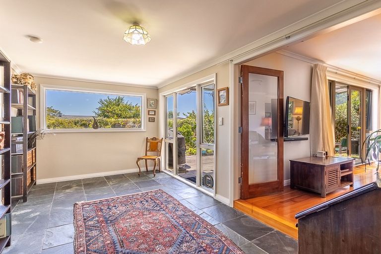 Photo of property in 34 Ngaio Road, Waikanae, 5036