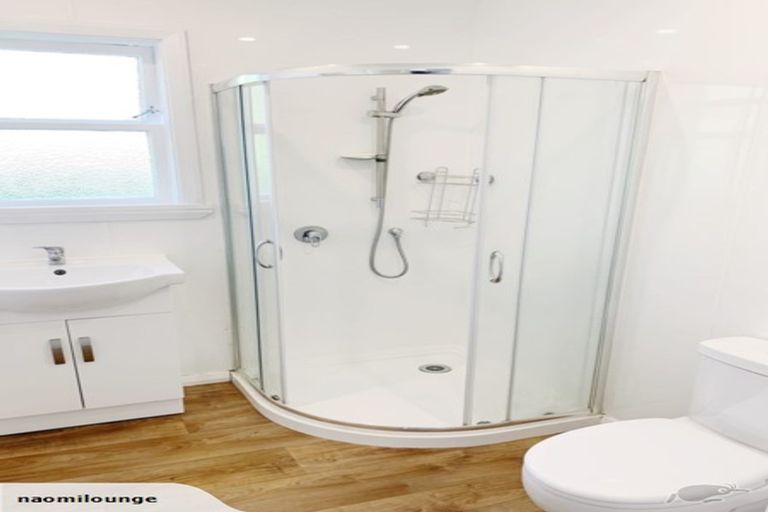 Photo of property in 32 Burgess Road, Johnsonville, Wellington, 6037