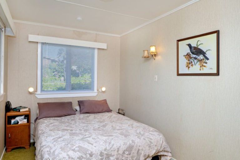 Photo of property in 21 West End Road, Ohope, 3121