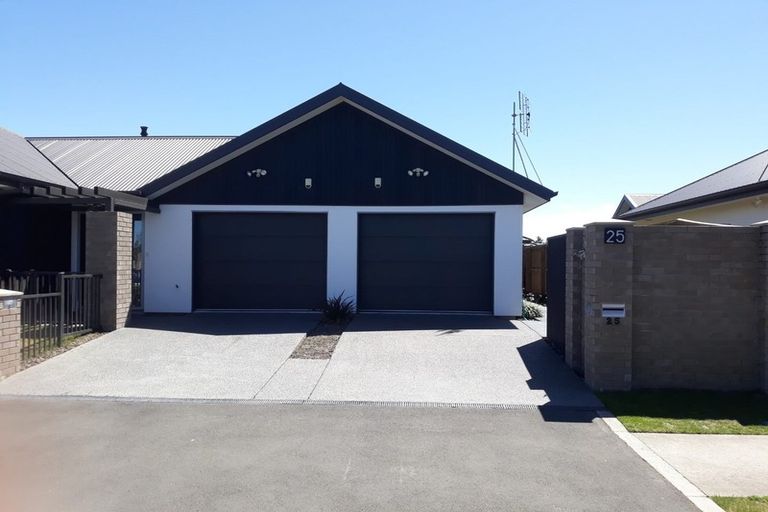 Photo of property in 25 Farnborough Way, Rolleston, 7615