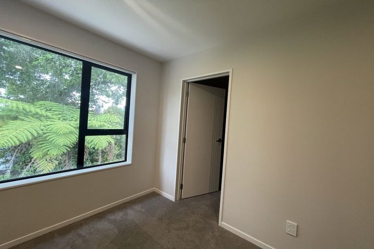 Photo of property in 30b Lowtherhurst Road, Massey, Auckland, 0614