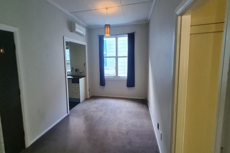 Photo of property in 36 Holloway Road, Aro Valley, Wellington, 6021