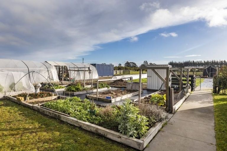 Photo of property in 9 Long View Lane, Swannanoa, Rangiora, 7475