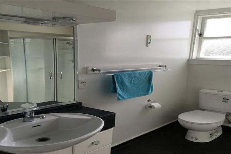 Photo of property in 22 Main Road, Waikanae, 5036