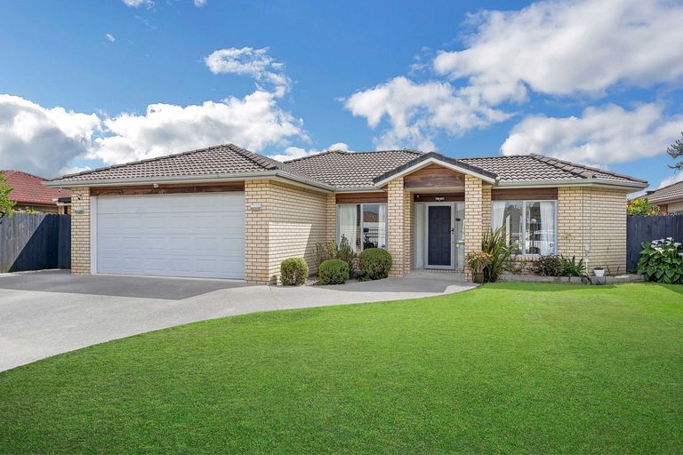 Photo of property in 9 Maadi Place, Papakura, 2110