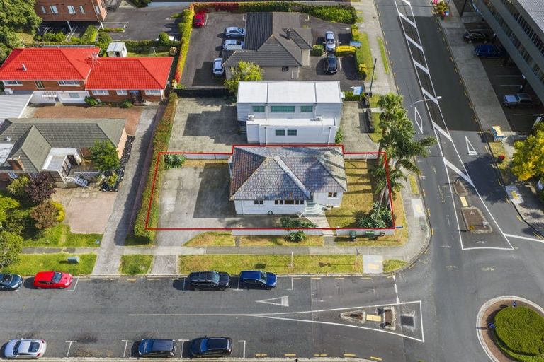 Photo of property in 19a Huron Street, Takapuna, Auckland, 0622