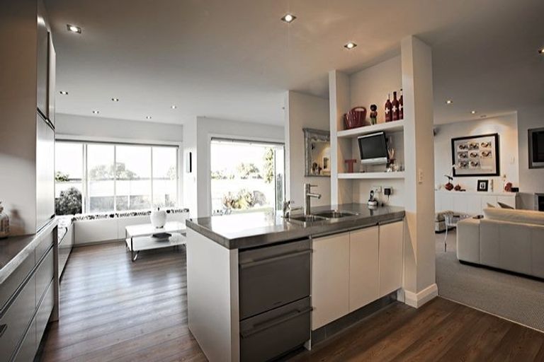 Photo of property in 78 Esplanade, Sumner, Christchurch, 8081