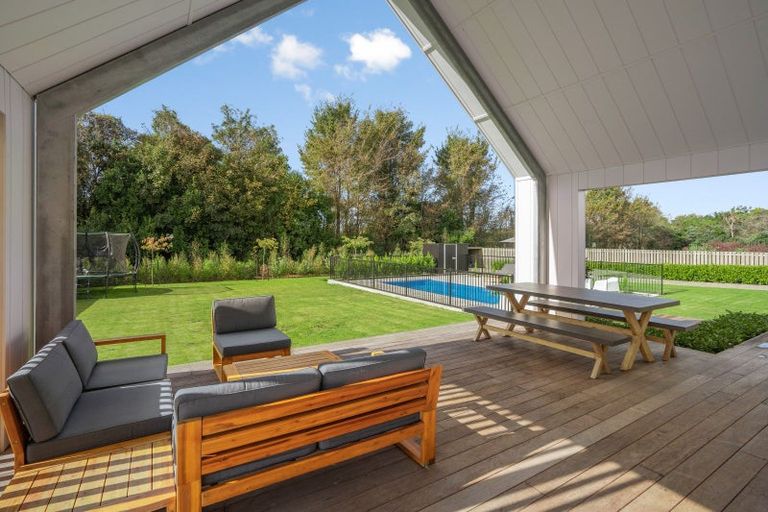 Photo of property in 5 Matai Grove, Greytown, 5712