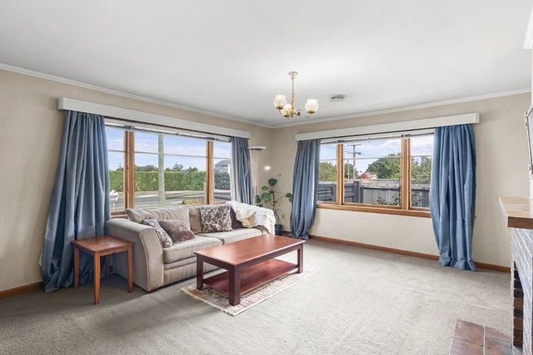 Photo of property in 120 Springs Road, Hornby, Christchurch, 8042