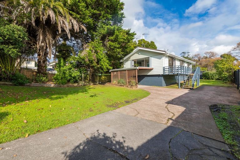 Photo of property in 1/28 Northall Road, New Lynn, Auckland, 0600