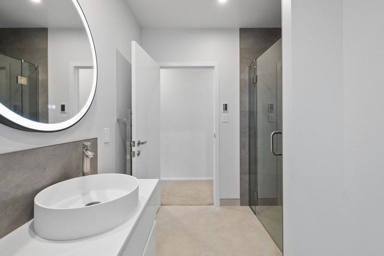 Photo of property in 10 Limbrick Street, Terrace End, Palmerston North, 4410