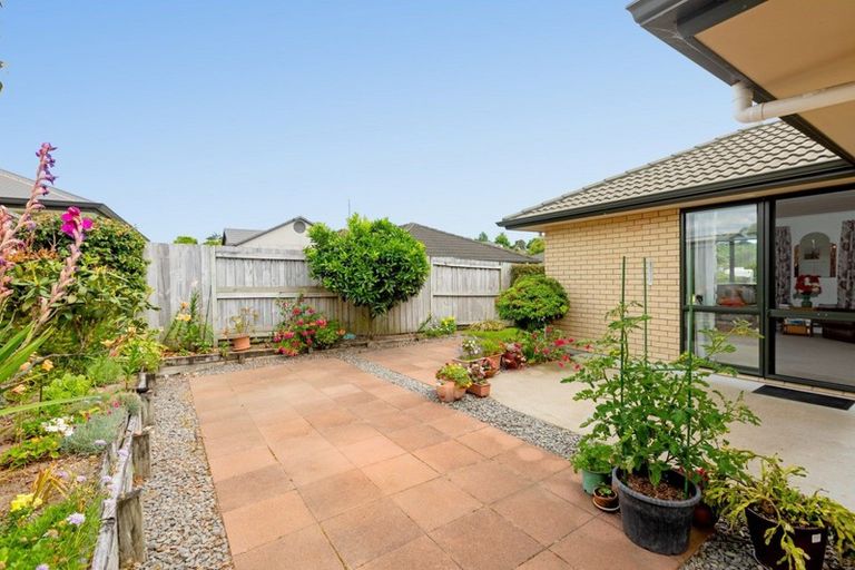 Photo of property in 111 Sterling Gate Drive, Bethlehem, Tauranga, 3110