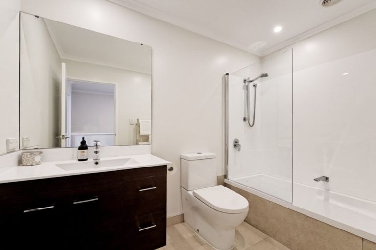 Photo of property in 43 Mapou Road, Hobsonville, Auckland, 0616