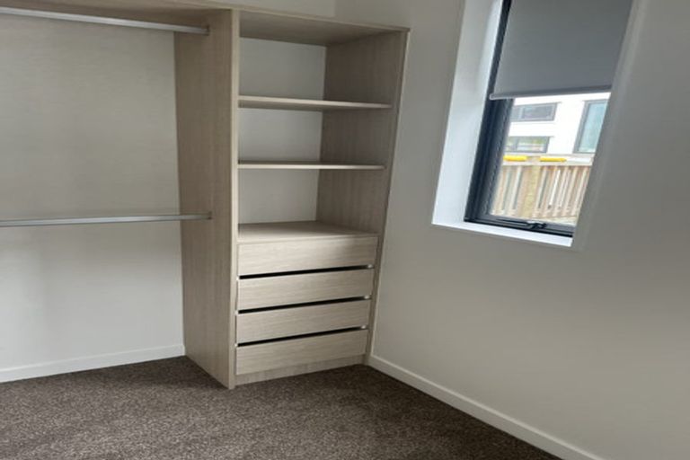 Photo of property in 122a Lancaster Road, Beach Haven, Auckland, 0626