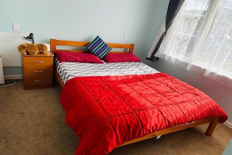 Photo of property in 49 Hyde Street, Wainuiomata, Lower Hutt, 5014