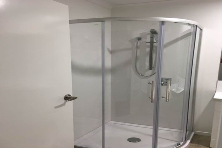 Photo of property in 1/2 Hilton Road, Saint Andrews, Hamilton, 3200