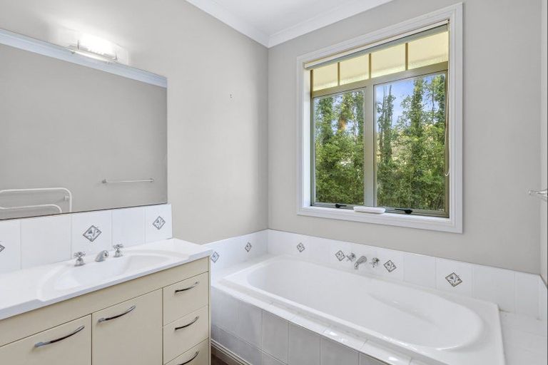 Photo of property in 3/193 Racecourse Road, Cambridge, 3493