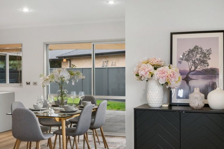 Photo of property in 6 Crabbe Place, Cromwell, 9310