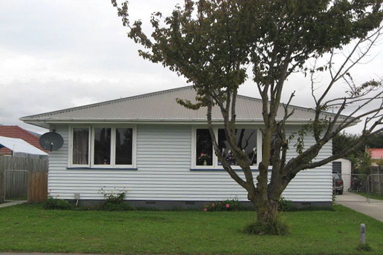 Photo of property in 4 Herdman Street, Hoon Hay, Christchurch, 8025
