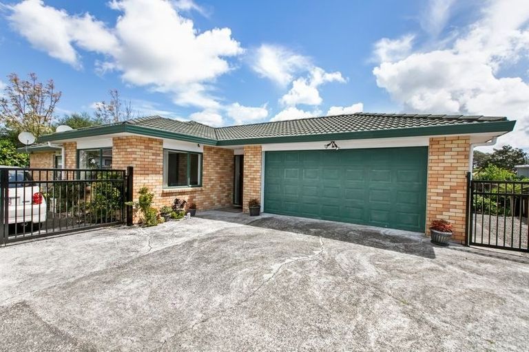 Photo of property in 24 Maadi Place, Papakura, 2110