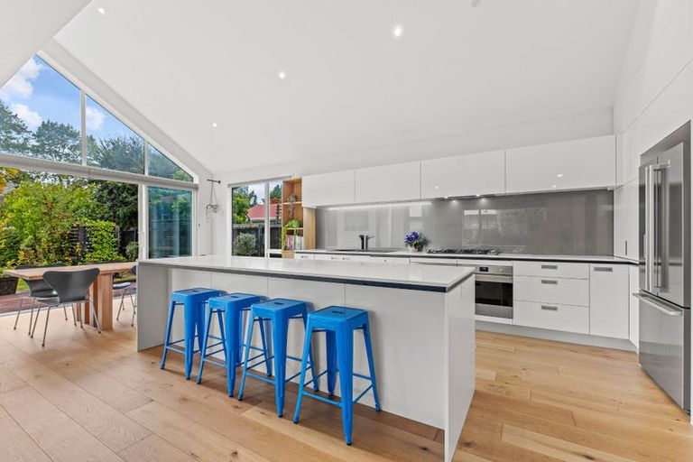Photo of property in 66 Watford Street, Strowan, Christchurch, 8052