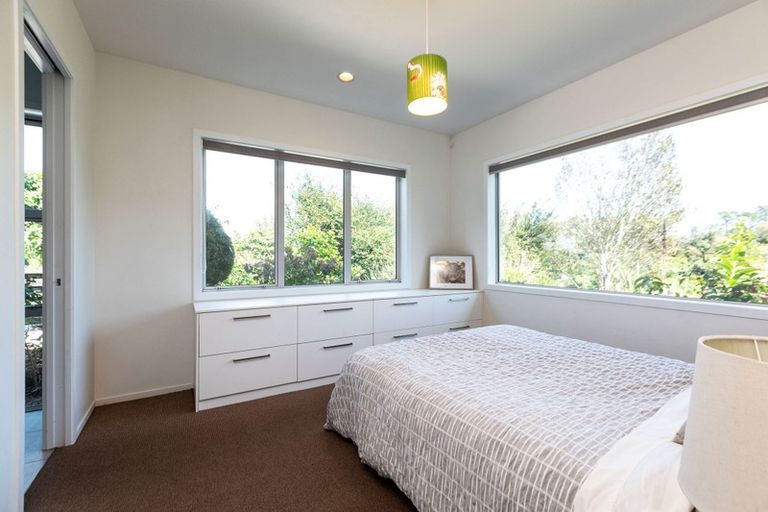 Photo of property in 218 Tarata Road, Inglewood, 4387