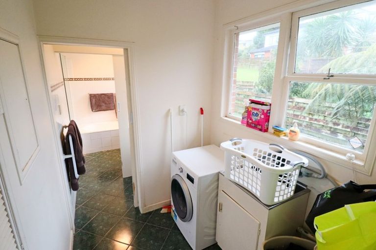 Photo of property in 3 Hepper Street, New Lynn, Auckland, 0600