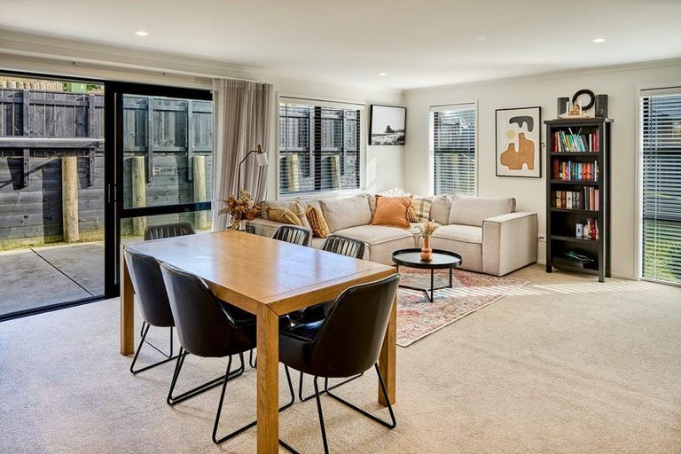 Photo of property in 6 Topsail Way, Whitby, Porirua, 5024