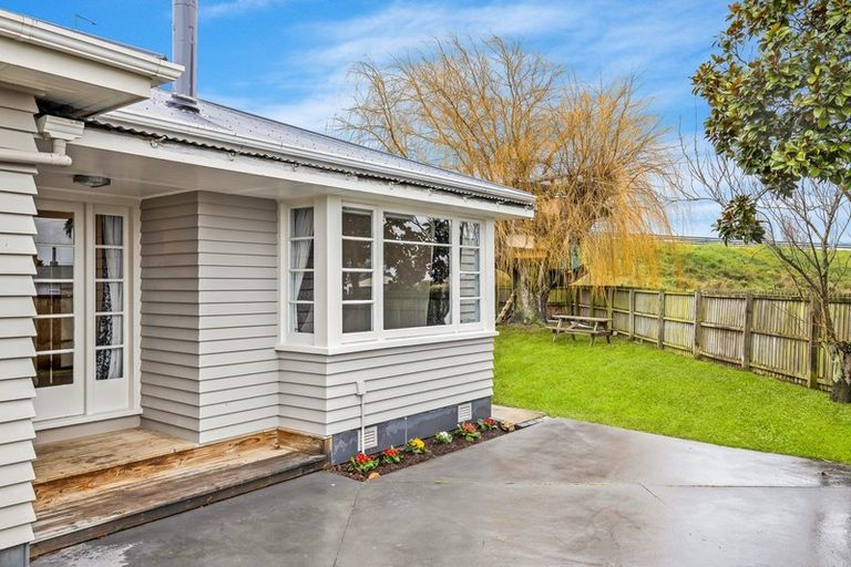 Photo of property in 1 Cridland Street West, Kaiapoi, 7630