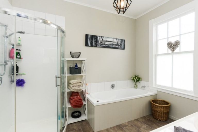 Photo of property in 34 Tavistock Road, Waipukurau, 4200