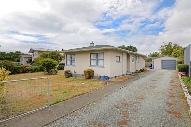 Photo of property in 1 Lemari Avenue, Stoke, Nelson, 7011