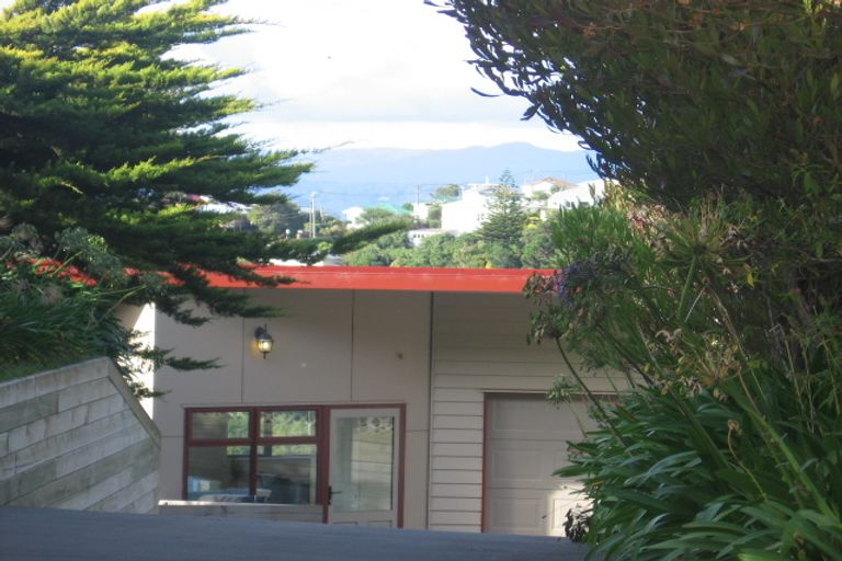 Photo of property in 9 Nebraska Way, Brooklyn, Wellington, 6021