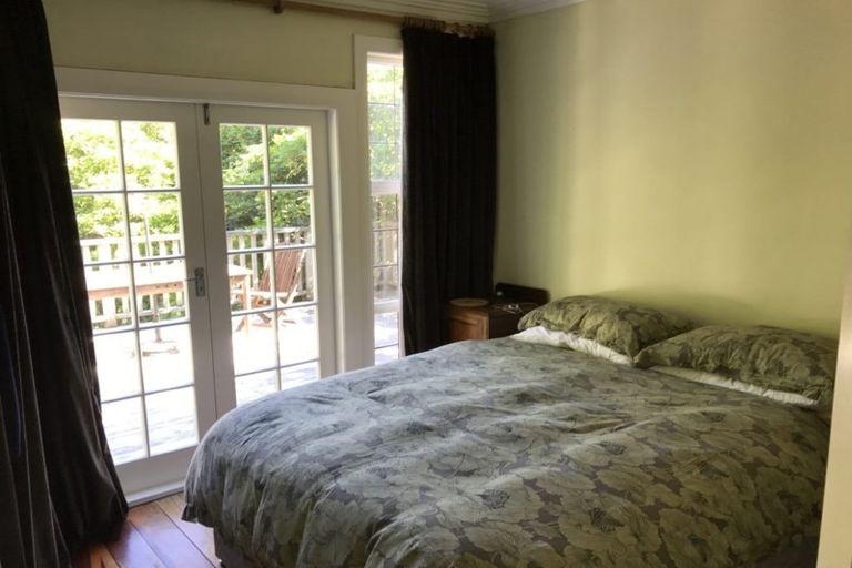 Photo of property in 72 Oban Street, Wadestown, Wellington, 6012