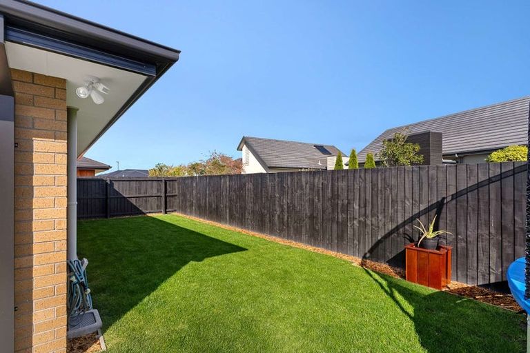 Photo of property in 7 Selfe Crescent, Burwood, Christchurch, 8083