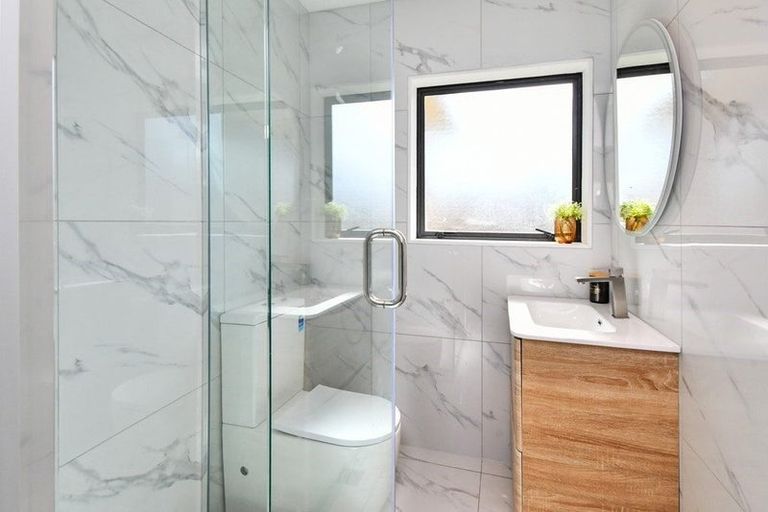 Photo of property in 6 Morewood Lane, Favona, Auckland, 2024