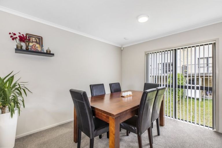Photo of property in St Claire Village, 45/172 Mcleod Road, Te Atatu South, Auckland, 0610