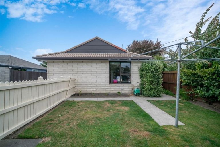 Photo of property in 64 Steadman Road, Broomfield, Christchurch, 8042