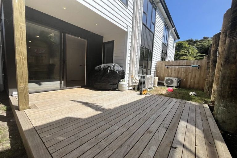 Photo of property in 5/38 Manuka Road, Glenfield, Auckland, 0629